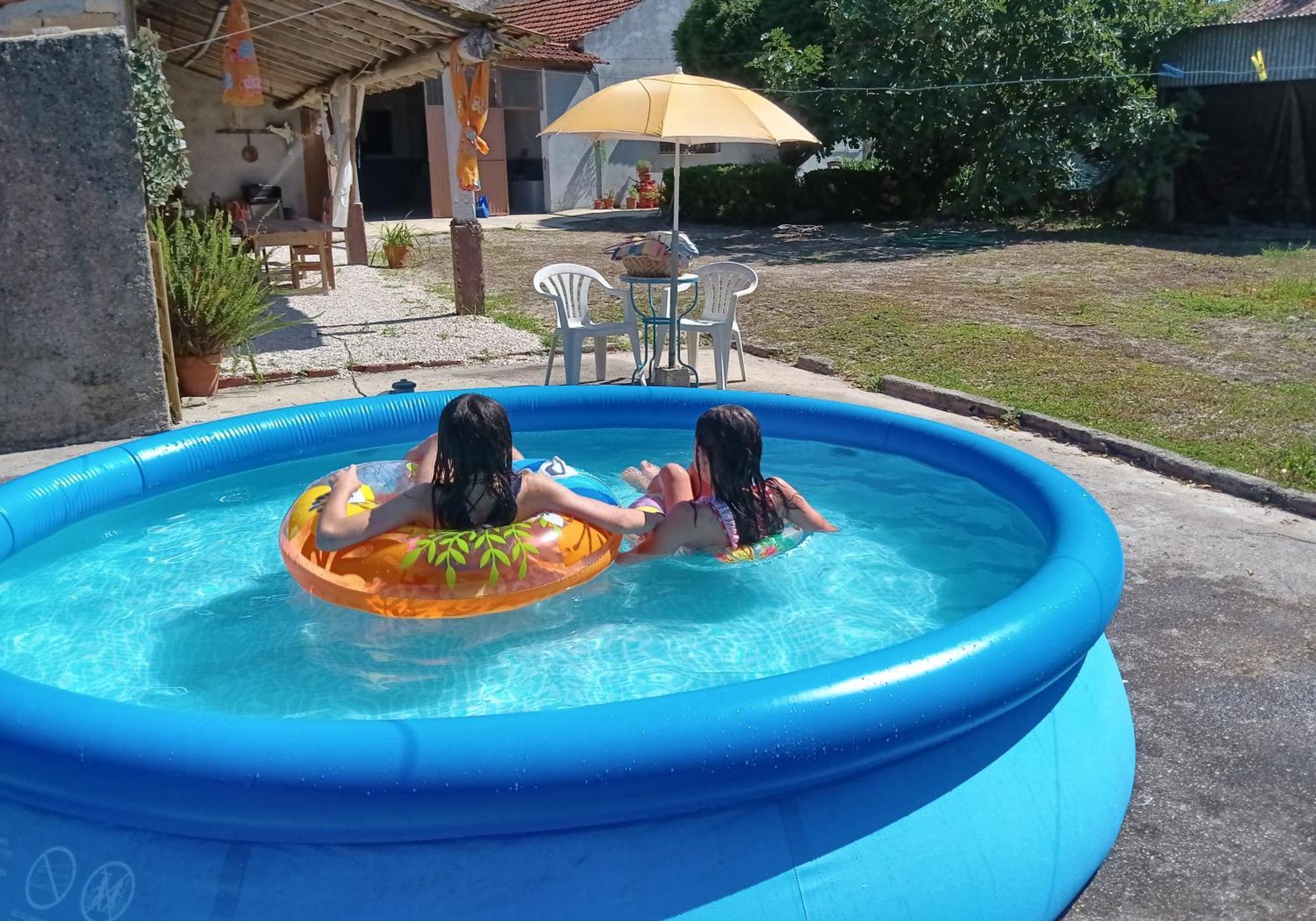 Casa Da Vovo Ceu - Casa De Campo Gandaresa - Country House, Entre Coimbra E Aveiro, A 15 Minutos Carro Praia Mira - Quintal Com Piscina Insuflavel Cantanhede Dış mekan fotoğraf